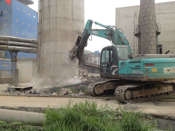 專(zhuān) 業(yè)的拆除工程公司??！